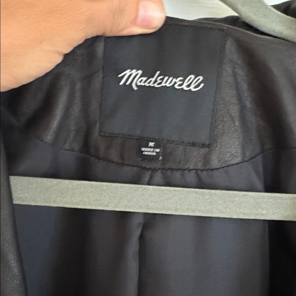 Madewell washed leather motorcycle jacket - Picture 7 of 10